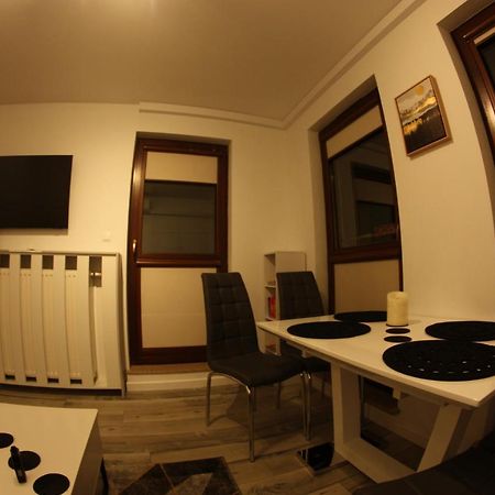 Urban City Apartments Варшава Екстериор снимка