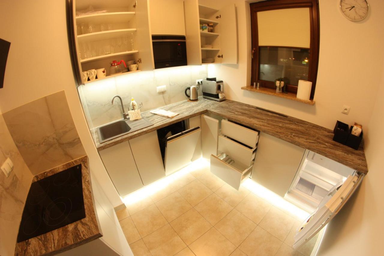 Urban City Apartments Варшава Екстериор снимка