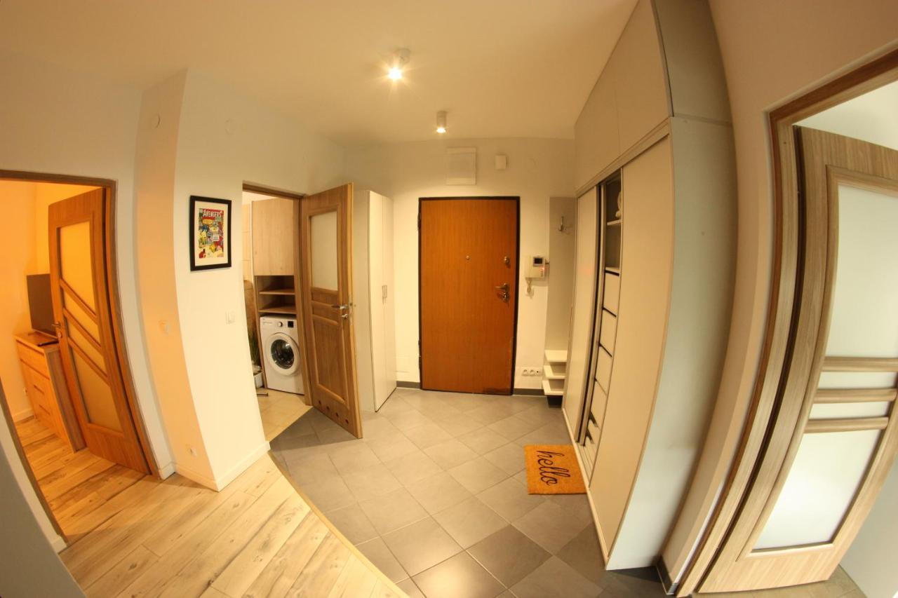 Urban City Apartments Варшава Екстериор снимка